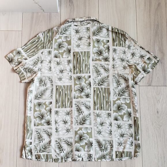 VTG Teddi Shirt Womens L Green Button Down Long Tailored Oversized Classic Crop - Picture 4 of 14